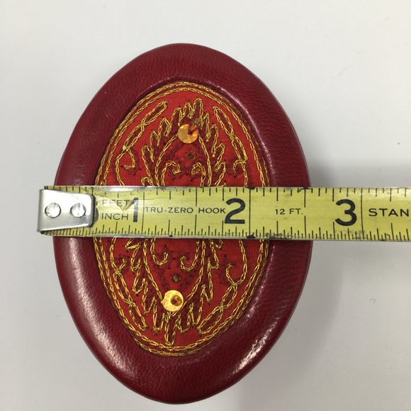 Aarong Red Erri Embroidered Oval Leather Suede Velvet Jewelry Trinket Box - Picture 16 of 16